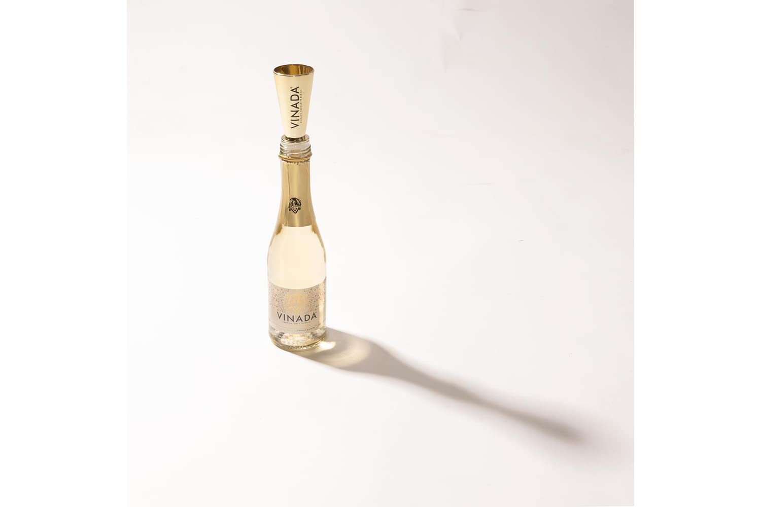 Vinada - Non Alcoholic Wine - Chardonnay, Sparkling Gold, & Sparkling Rosé Gift Pack - 200 ml (3 Glass Bottles) - FULL EXPERIENCE GIFTBOX - Image 7