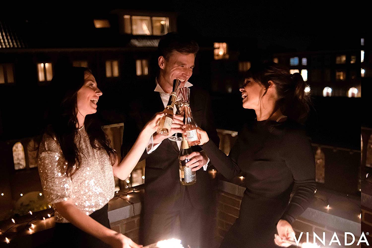 Vinada - Non Alcoholic Wine - Chardonnay, Sparkling Gold, & Sparkling Rosé Gift Pack - 200 ml (3 Glass Bottles) - FULL EXPERIENCE GIFTBOX - Image 9